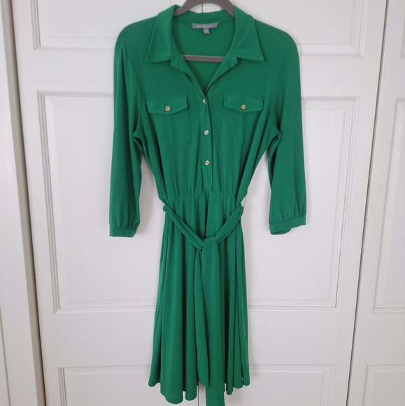 NY Collection Dresses & Skirts - NY Collection kelly green collared long sleeve dress